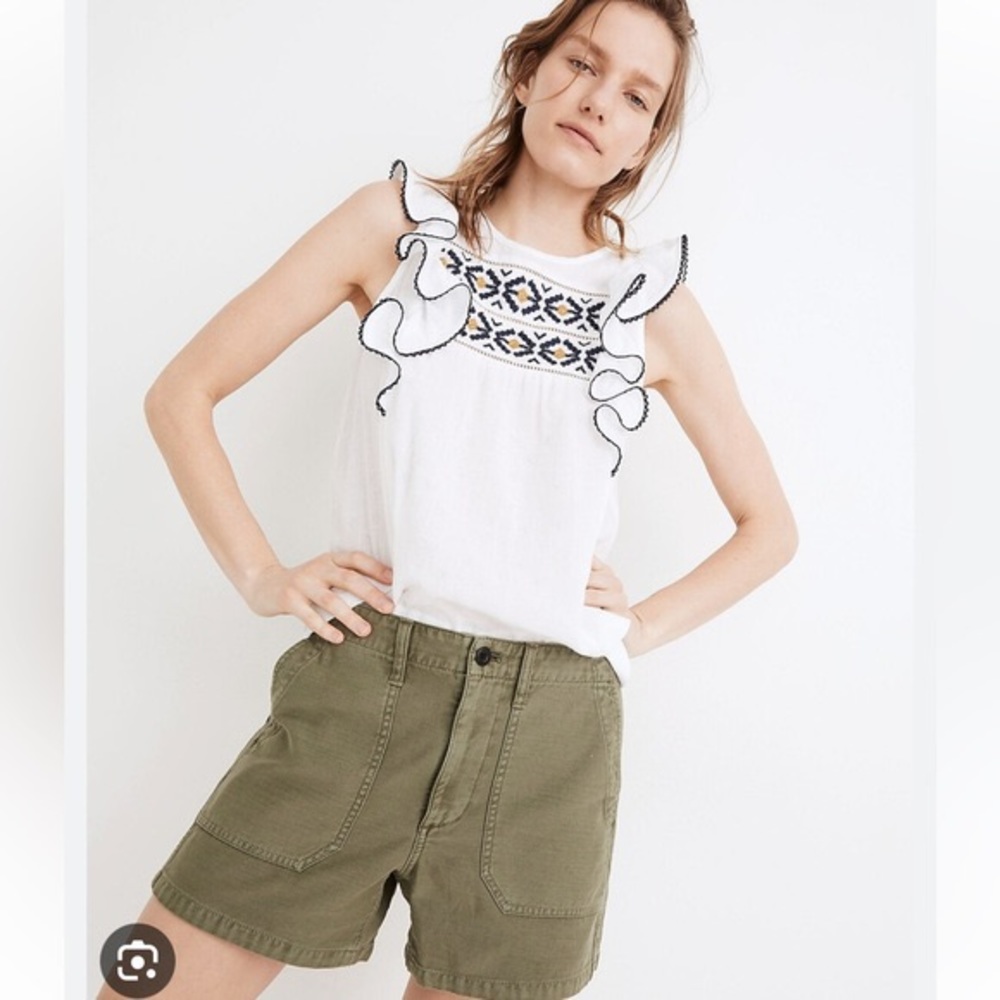 Like new - Madewell Military Relaxed Cargo Short